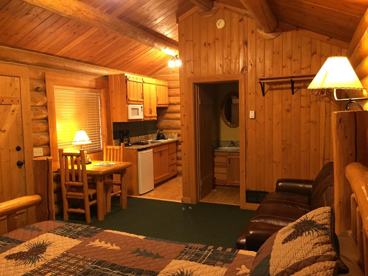 Somers Bay Log Cabin Lodging Otel Dış mekan fotoğraf